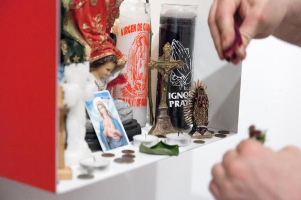 Scott Tepper putting on the final touches.